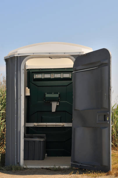 Best Porta potty delivery and setup  in Frankfort, IL